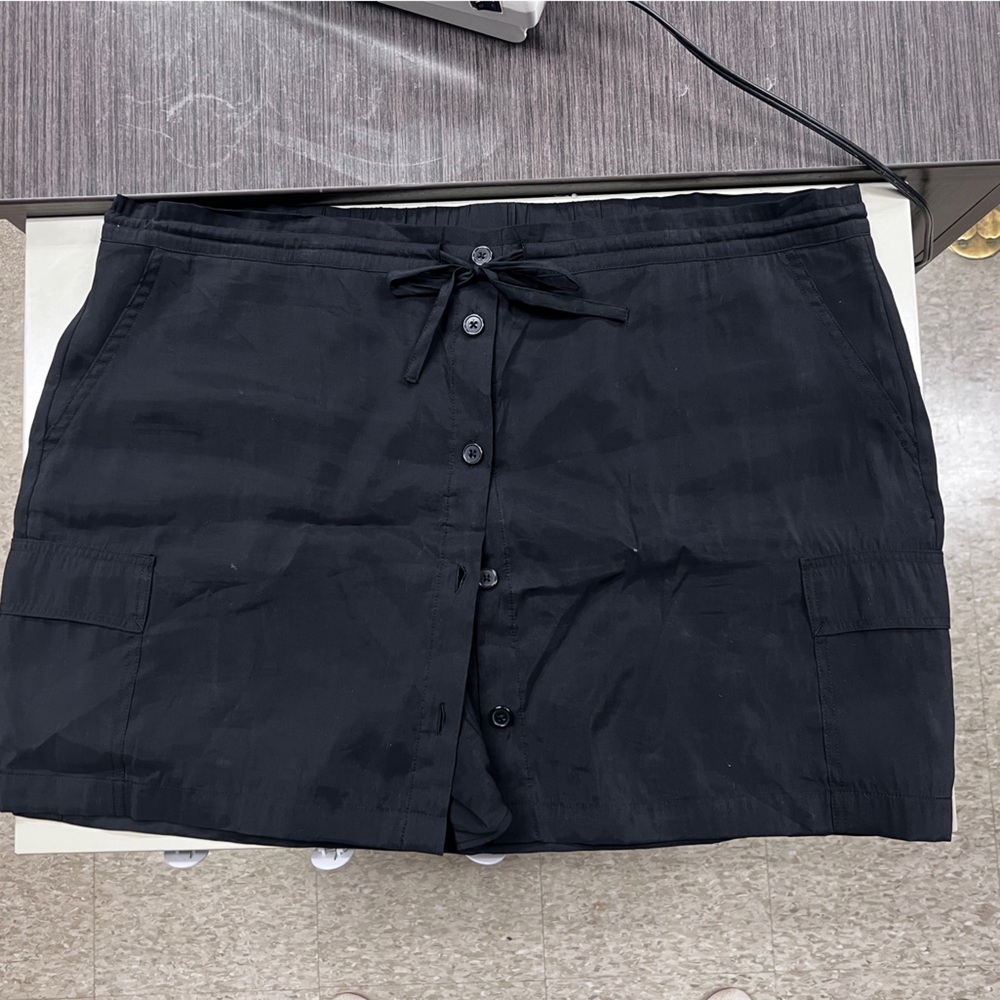 Cabi lyric skort